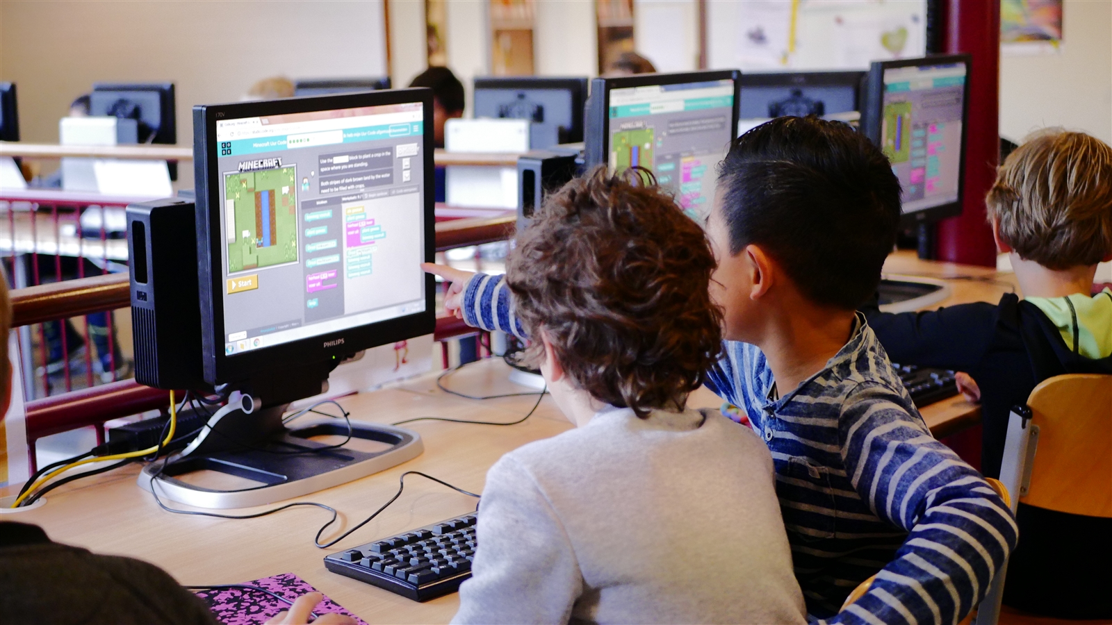 DesignWeeK at School