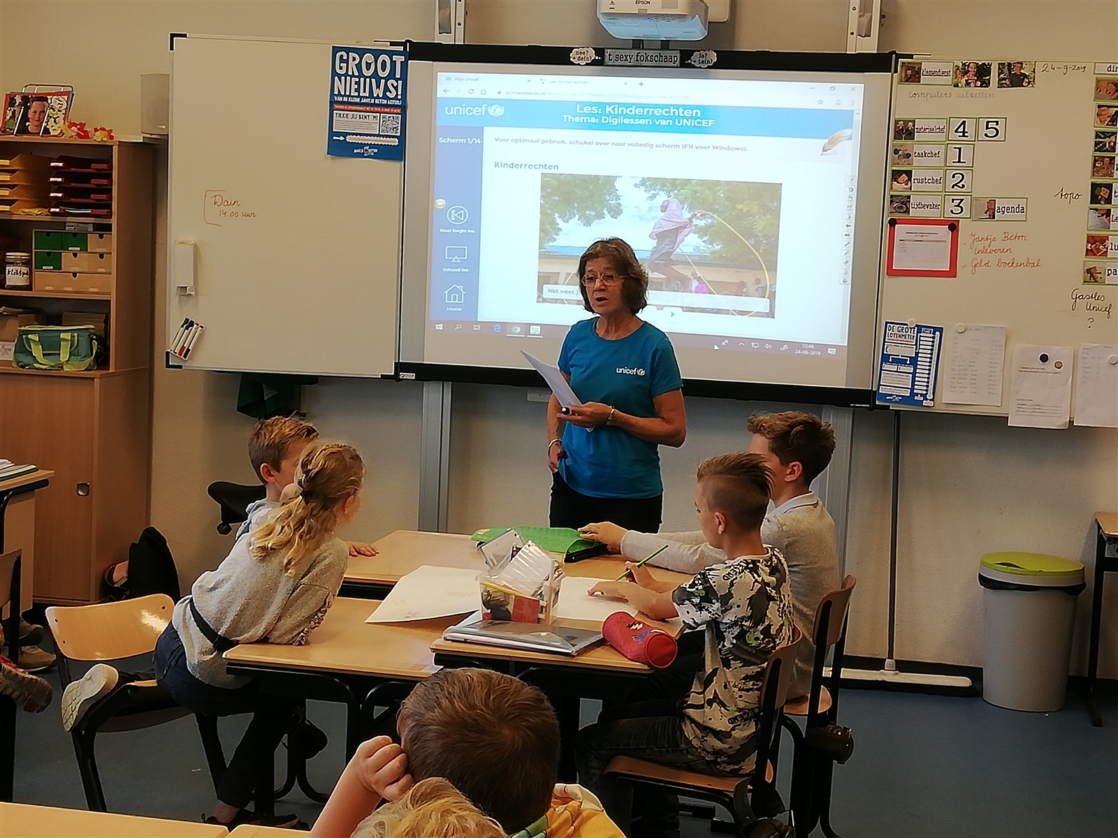 Gastles unicef op Theresiaschool