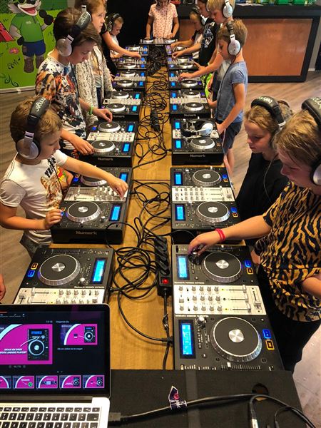 Huis73 Boxtel Bibliotheek